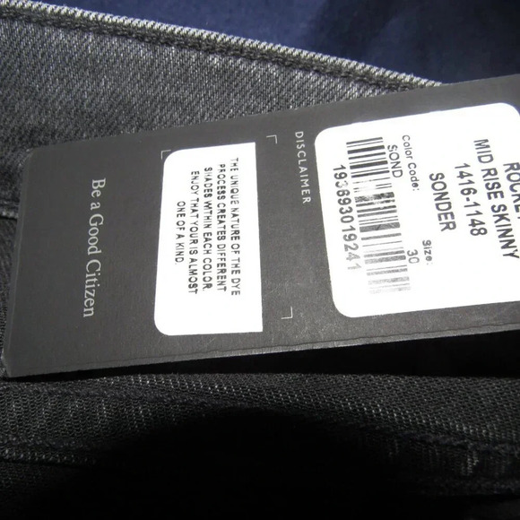 NWT CITIZENS OF HUMANITY Rocket Mid-Rise Skinny Black Jeans Size 30 - Picture 7 of 7